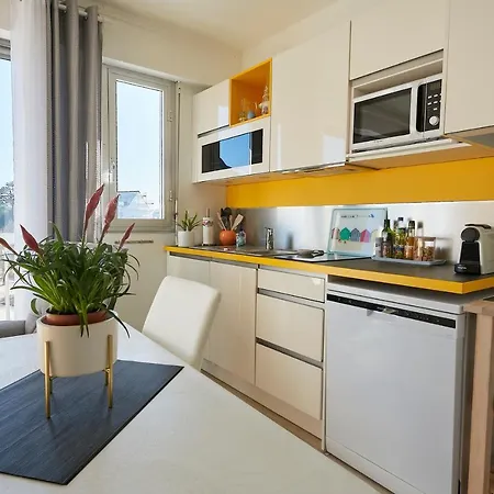 Apartmán Loueurdappart - Studio Au Calme Et Centre-ville Avec Parking *